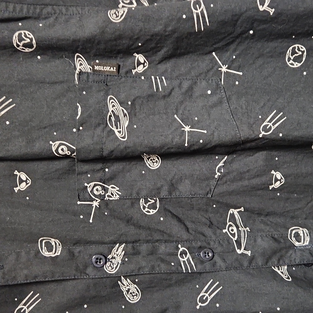 Alien button down - Picture 3 of 3
